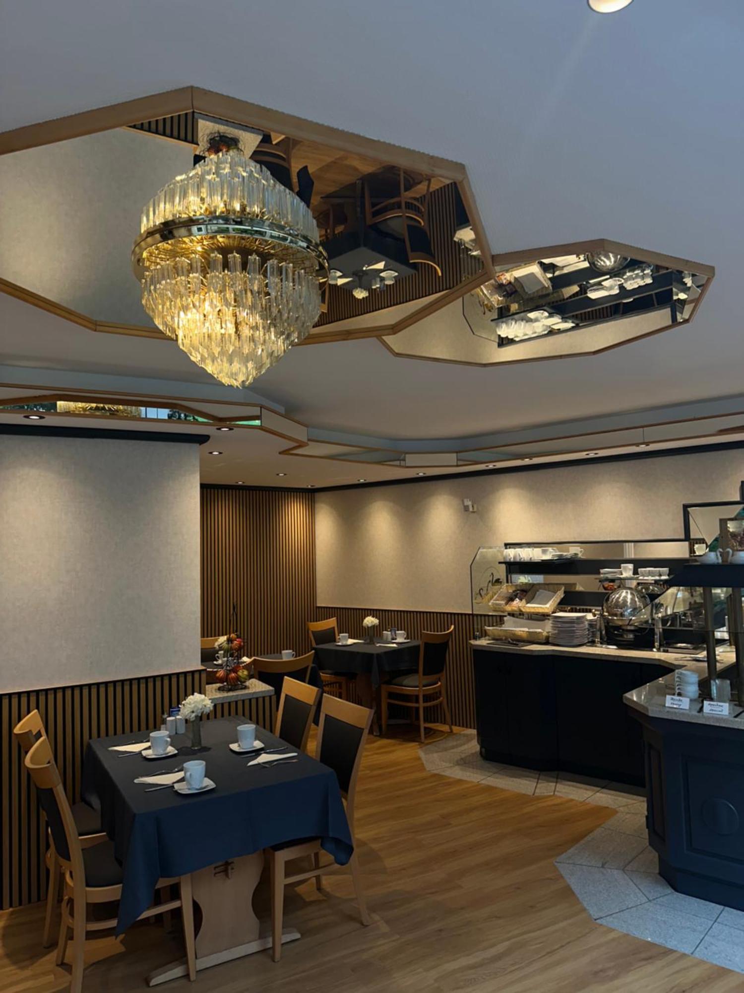 Ambient Hotel Zum Schwan Gelsenkirchen Exterior foto