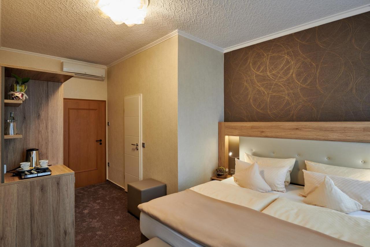 Ambient Hotel Zum Schwan Gelsenkirchen Exterior foto